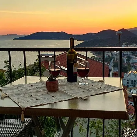 Kas Apart With View And Swimming Pool